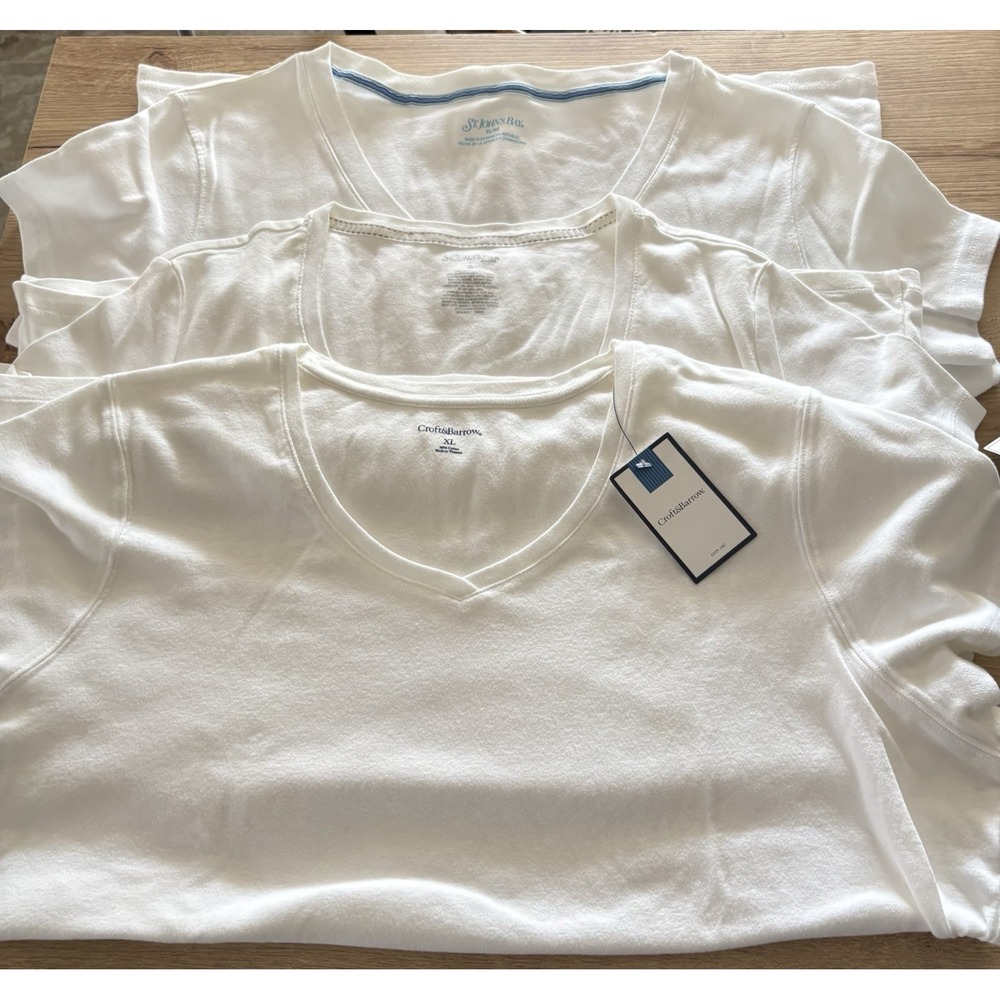 St. John's Bay Women's White V-neck Short Sleeve Bundle (3) Cotton XLarge NwT